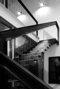 Escalier-mezzanine-hall-metalstar